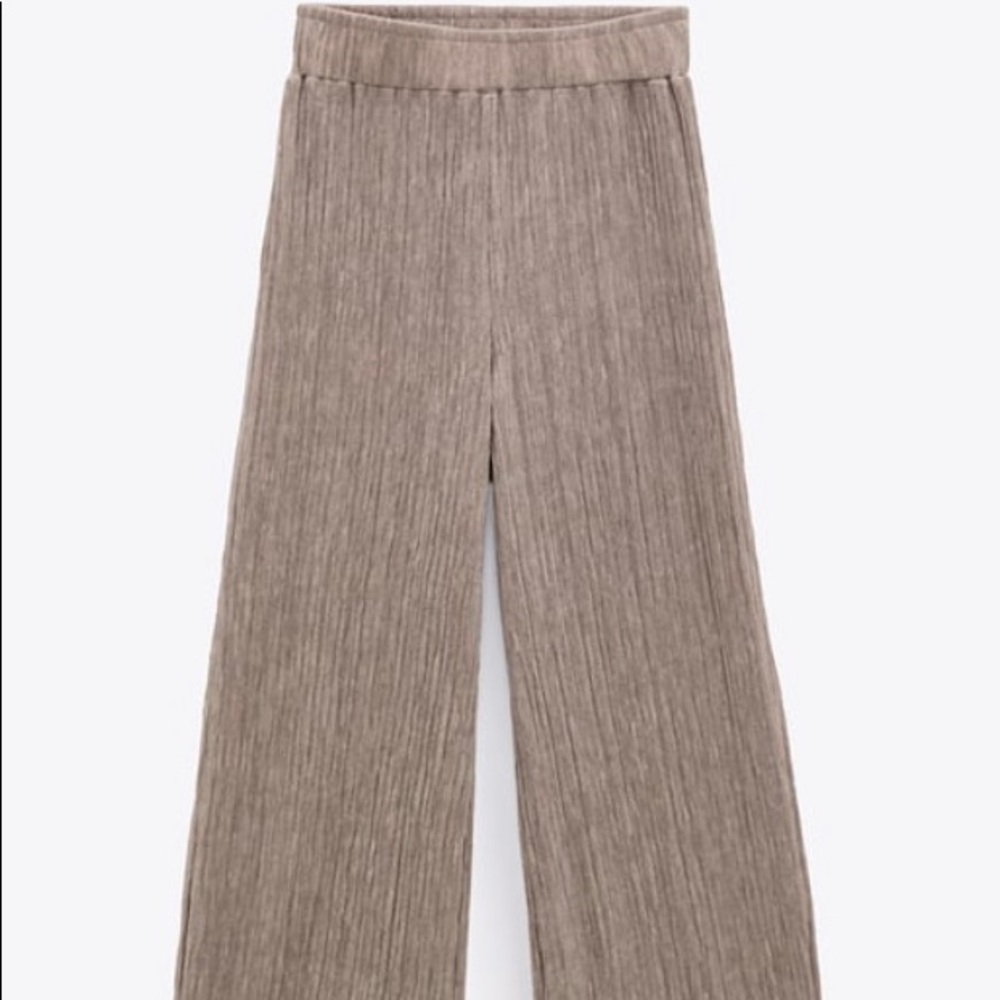 Zara pleated beige pants - Picture 2 of 3
